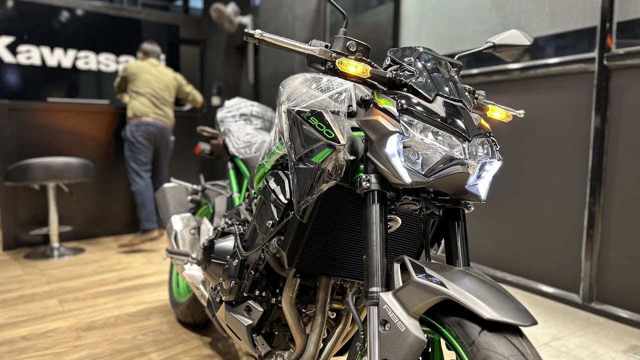 Kawasaki Z900